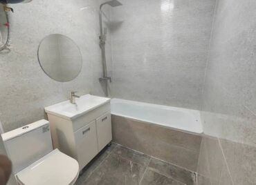 продаю или менаю: 1 комната, 53 м², 108 серия, 1 этаж, Евроремонт