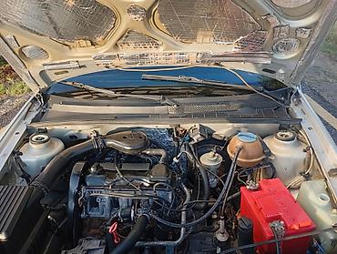 mazda 2004: Volkswagen Golf: 1993 г., 1.8 л, Механика, Бензин, Хэтчбэк — 7