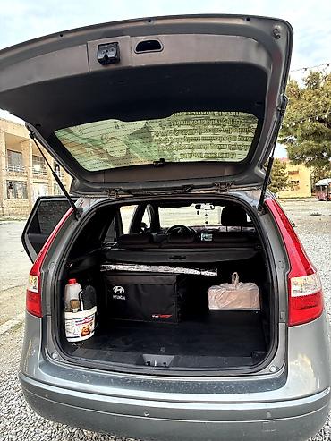 i30: Hyundai i30: 1.6 l | Universal — 3