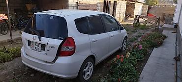 айнек авто: Honda Fit: 2002 г., Хетчбек — 3