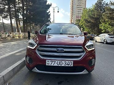 2005 kia sephia: Ford Kuga: 1.5 l | 2017 il 248000 km Krossover — 1