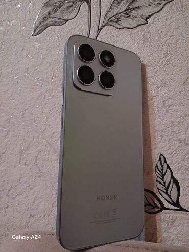 yevlax telefon: Honor X8b, 128 ГБ, цвет - Серебристый, Отпечаток пальца, Беспроводная зарядка, Две SIM карты