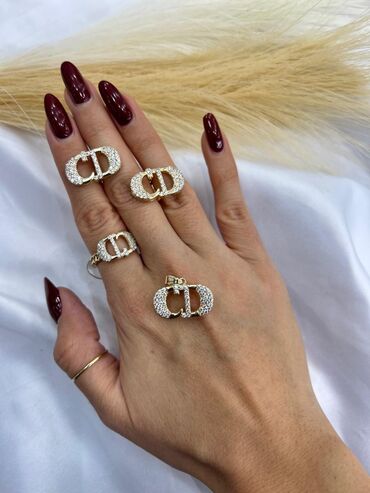 Bijuteriya dəstləri: Qızılı rəngdə zərgərlik dəstləri - Dörd yarpaq yonca dizaynlı dəst — 3