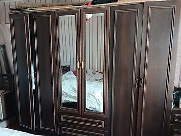 Dolablar: Geniş qapılı geyim şkafı - Material: tünd ağac rəngli MDF/LDSP — 1