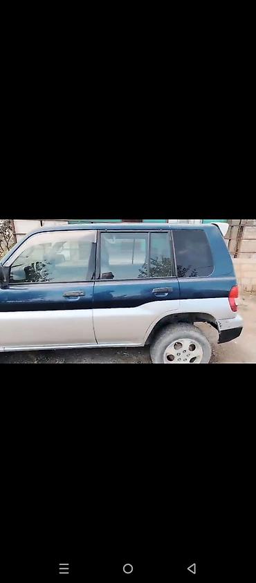Mitsubishi: Mitsubishi Pajero IO – kompakt 4x4 SUV Xüsusiyyətlər: - Kuzov: 5 — 1