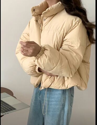 спортивные пуховики: Пуховик, Короткая модель, Китай, Все размеры