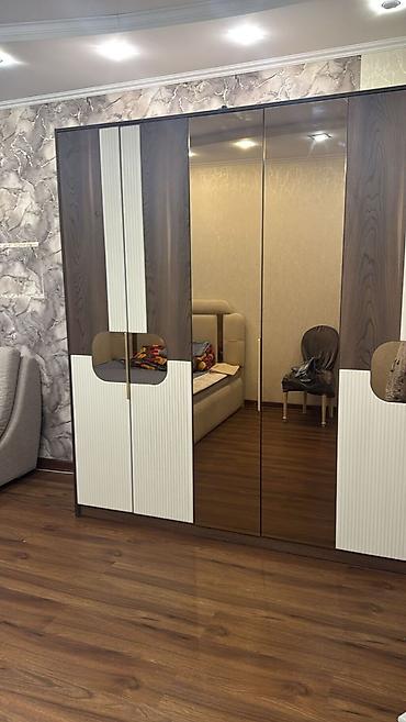 Долгосрочная аренда домов: 380 м², 8 комнат, Забор, огорожен at lalafo.kg — 27 Долгосрочная аренда домов: 380 м², 8 комнат, Забор, огорожен — 27