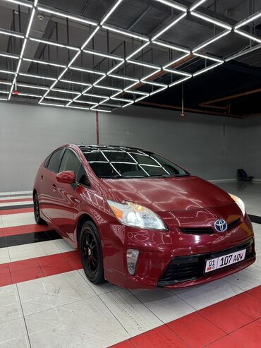 лампа для авто: Toyota Prius: 2013 г., 1.8 л, Вариатор, Гибрид, Седан