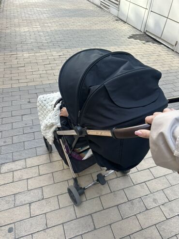 удобные коляски для новорожденных: Коляска, цвет - Черный