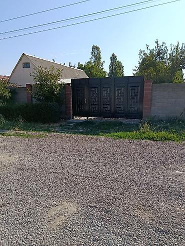 дом село ала тоо: Продаётся дом с участком. Описание: - Одноэтажный жилой дом с — 1