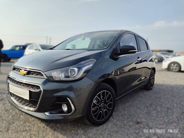 разрочка машина: Chevrolet Spark: 2018 г., 1 л, Вариатор, Бензин