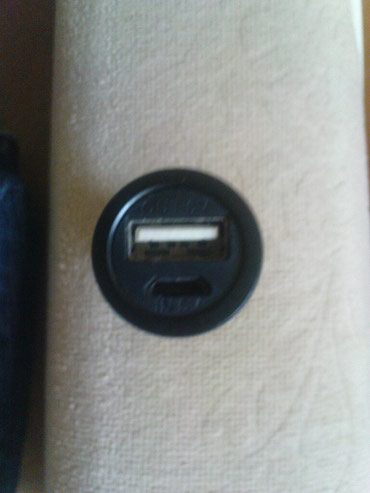 Powerbanks: Powerbank врло практичан за џеп са усб каблом 500 динара na lalafo.rs Powerbank врло практичан за џеп са усб каблом 500 динара - Beograd