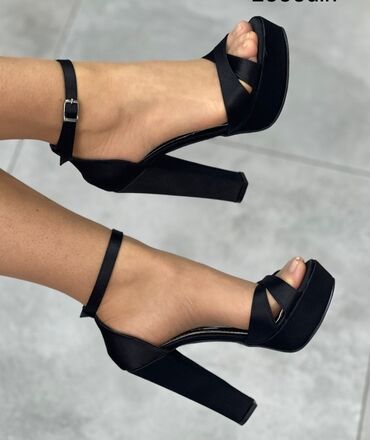 sandale bele: Sandals