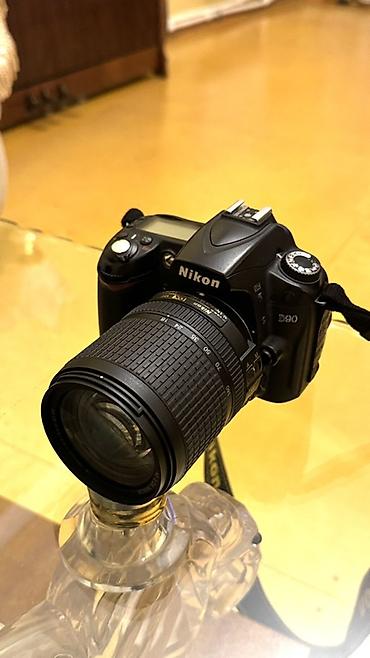 mi cc9 pro: Nikon D90 DSLR fotoaparat + AF-S NIKKOR 18-105mm f/3.5-5.6G ED VR — 1