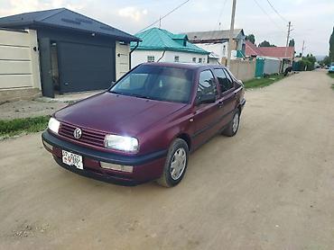 Volkswagen: Volkswagen Vento: 1992 г., 1.8 л, Механика, Бензин, Седан — 4