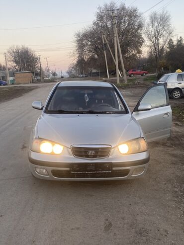 Hyundai: Hyundai Elantra: 2002 г., 2 л, Механика, Газ