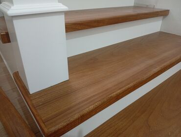 Деревянные лестницы: Деревянная лестница Для дома, Вид дерева: Грецский орех, Форма лестницы: Прямая, Стиль: Классический — 2