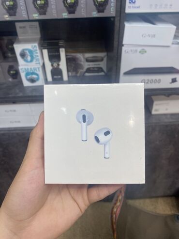 Наушники: Беспроводные наушники Apple AirPods 3-го поколения. Наушники имеют