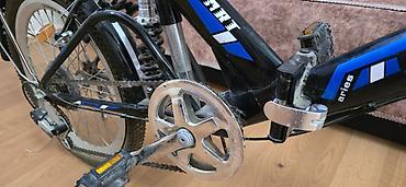 Velosipedlər: Təsvir: - Trek Aries modeli dağ tipli velosiped (korpus üzərində — 1