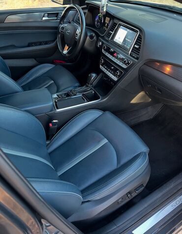 Hyundai: Hyundai Sonata: 2018 г., 2 л, Автомат, Гибрид, Седан — 15