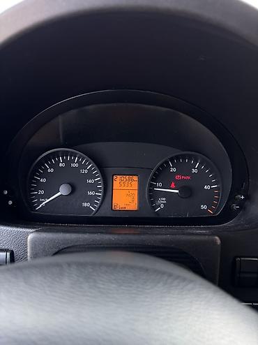 кузов на грузовой: Mercedes-Benz Спринтер: 2012 г., 2.2 л, Механика, Дизель, Фургон — 3