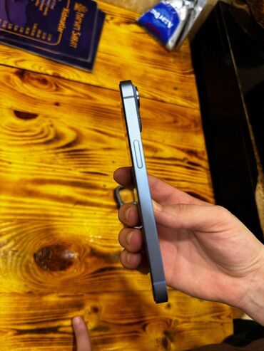 Apple iPhone: IPhone 14, 128 ГБ, Голубой, Face ID