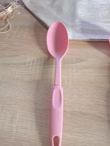 Kompleti posuđa: Komplet posuđa i kuhinjskog pribora – roze - Posuđe: tri — 5