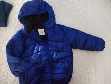 Paketi dečije odeće: Paket: Pantalone, Jakne, Košulje, Za dečake — 43