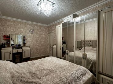 Köhnə tikili: Bakı, 4 otaqlı, Köhnə tikili, 100 kv. m — 10