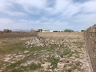 Torpaq sahələrinin satışı: 6 sot, Bələdiyyə — 4