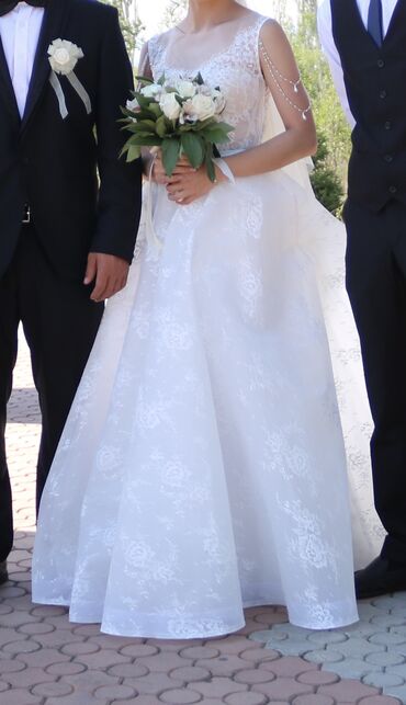 Свадебные платья: Свадебное платье, Пышное, Россия, Кружево, Стразы, Б/у — 8