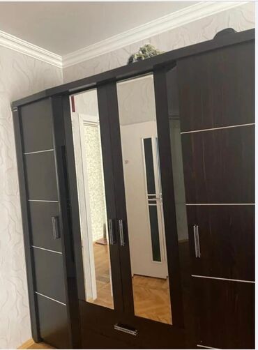 Ev üçün digər mebel: Dolab satılır 180azn
Nəsimi bazarının yaxınlığı
Zəhra🌷4824v