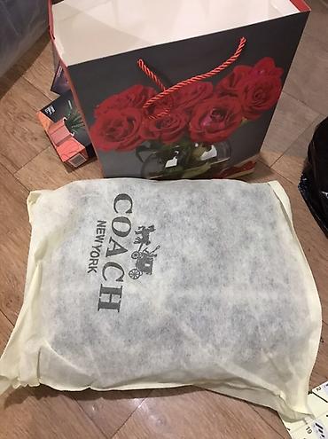 Сумки: Сумка COACH новая •с ремешком •можно носить на руках или через плечо — 10