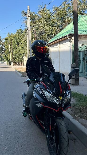 мотоцыклы спортивные: Срочна денги нужин Спортивный мотоцикл класса 250–300 см³ (визуально – — 3