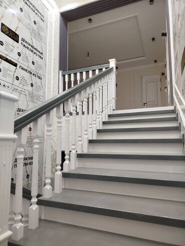 Деревянные лестницы: Стильная деревянная лестница, выполненная в классическом стиле — 36