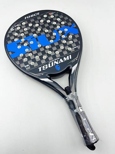 №: 10888 Məhsulun adı: Raketka padel üçün A-87, EVA, qara Brend: No