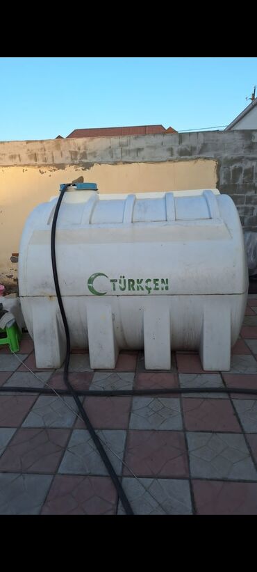 Baklar və çənlər: Bak, Plastik, 5 l, İşlənmiş, Ünvandan götürmə