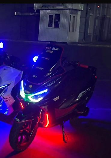 воздушный фильтр для скутера: Продам скутер Макси 180 кубик.
На полном боевом ходу.
Торг. есть — 2