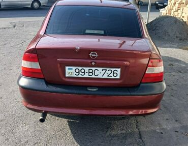 opel astra arxa suse: Opel Vectra: 1.9 l | 1997 il 230000 km Sedan