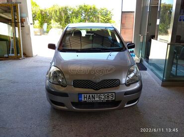 Οχήματα: Toyota Yaris: 1 l. | 2003 έ. Χάτσμπακ