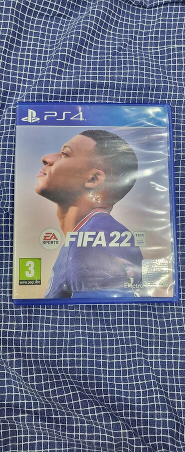 Digər oyun və konsollar: 🎮 FIFA 22 (PS4) satılır 📀 Disk ideal vəziyyətdədir 📦 Qutuda azca zədə