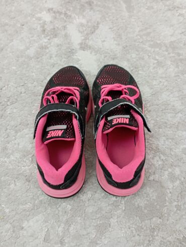 обувь nike: Кроссовки Nike размер 29,5. состояние хорошее