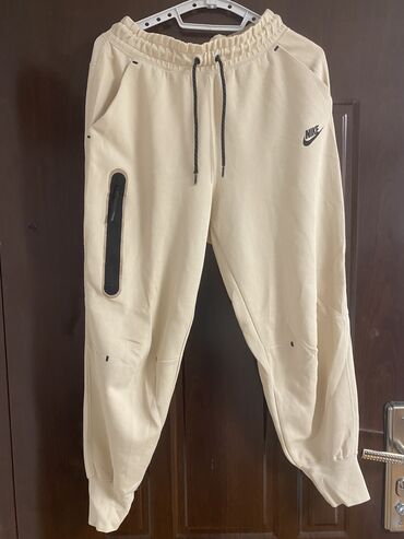 trenerke 3xl: Nike, S (EU 36), color - Beige