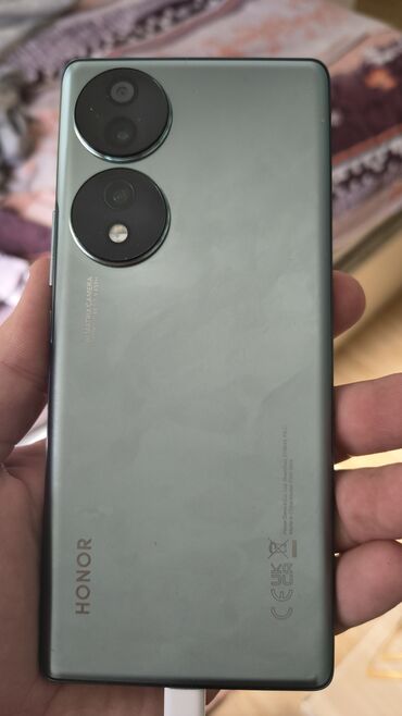 Mobil telefonlar: Honor 70, 256 GB, rəng - Yaşıl, Barmaq izi