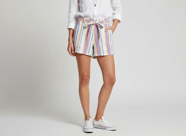 fajne krótkie spodenki: Page One, Shorts for women, size M