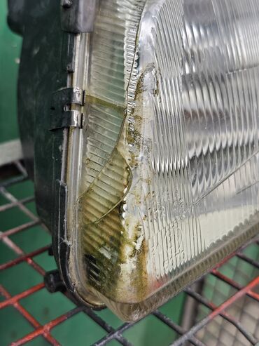 Передние фары: Передняя левая фара Audi 1996 г., Б/у, Оригинал, Германия — 4