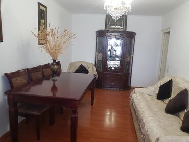 продаю 1 комнатный квартиру: 2 комнаты, 47 м², 104 серия, 4 этаж, Свежий ремонт