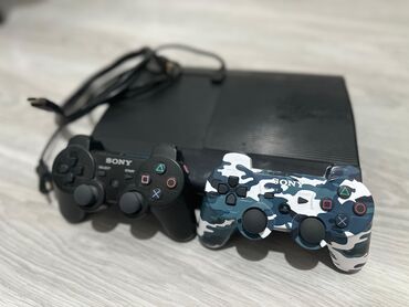 айфон купить в баку: PS3 Super Slim. 2 dualshock pult. hdmi ve guc kabeli. icinde 33 oyun