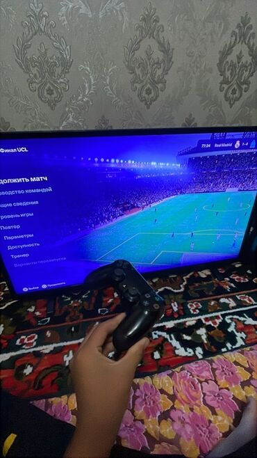 Игровая консоль Sony PlayStation 4 Slim (черная)+ 40 игр подписка EA