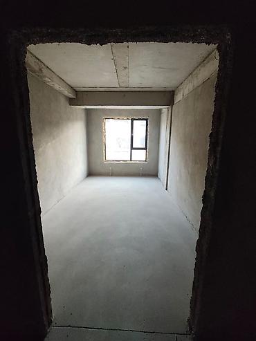 imak: 1 комната, 41 м², Дордой Моторс рынок 2 этаж, ПСО (под самоотделку) — 10